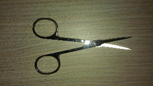 Manicure scissors